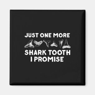 För manar Kvinnor i Shark Teeth Magnet
