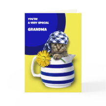 För mormor på Mors dag. Cute Kitten