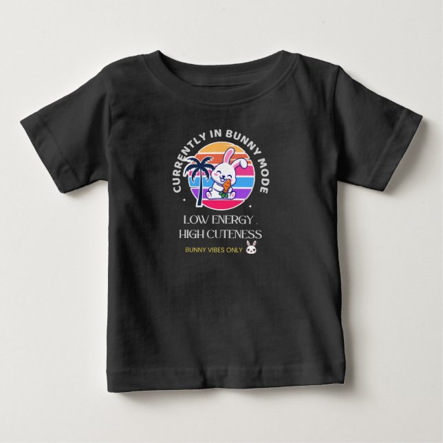 För närvarande i Kaninläge  T Shirt (Framsida)