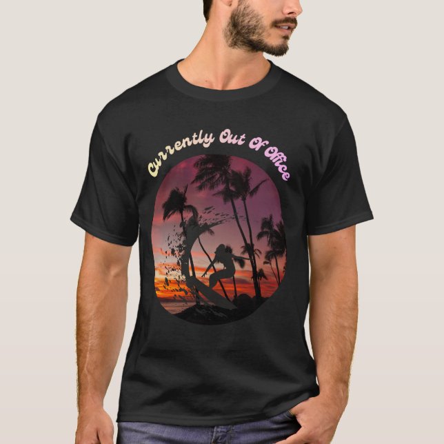 För närvarande inte på kontoret t shirt (Framsida)