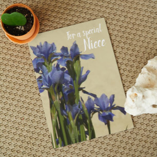 För Niece Blue Irises Blommigt Birthday Kort