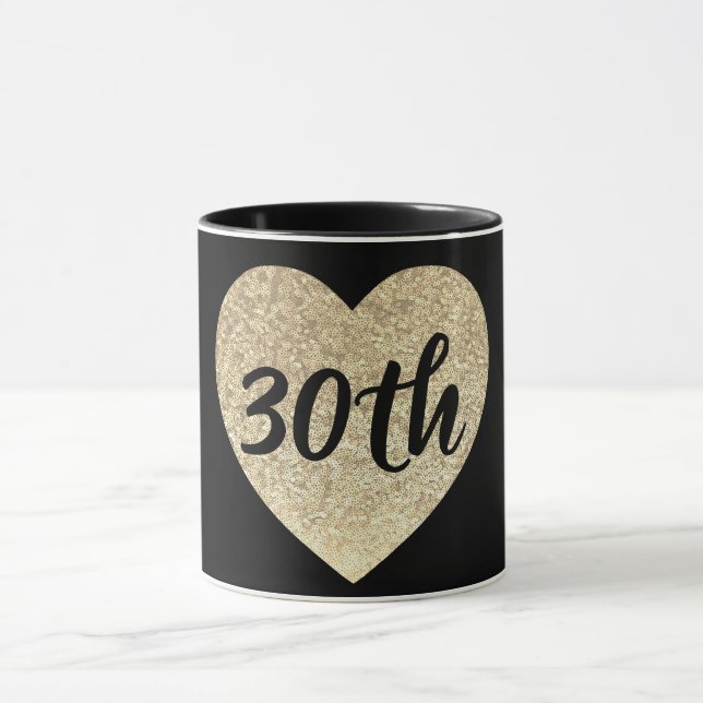 För sequinhjärta för 30års födelsedag guld- mugg (Center)