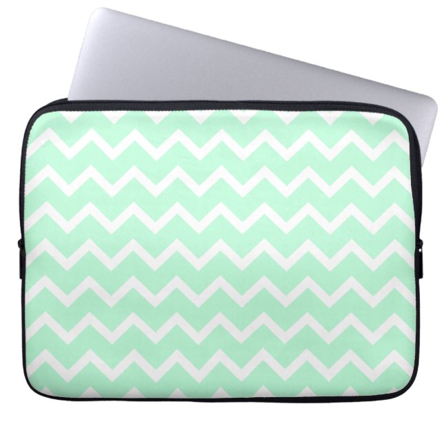 För sicksacksparre för Mint gröna Stripes. Laptop Sleeve (Framsidan)