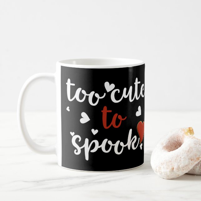för söt för att skrämma halloween kaffemugg (Med munk)
