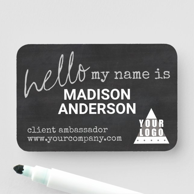 För svart tavlatypografi för logotyp namnbricka (På plats)