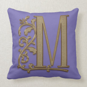 För vintergrönablått för Monogram M födelsedag för Kudde