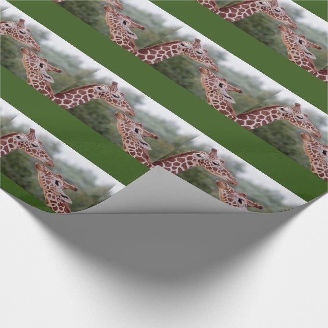 Förälskat slående in papper för giraff presentpapper (Hörn)