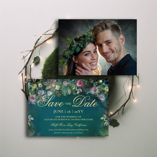 Förändrad Forest Ro Arch Bröllop spara datum Inbjudningar (enchanted forest photo wedding save the date magic fairy tale woodland roses gold emerald green )