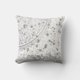 Förändring av Mandala med Silver Stars på White Kudde