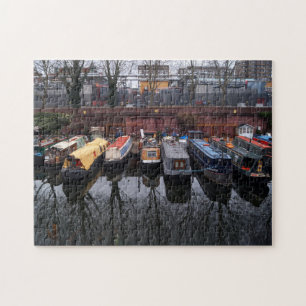 Förankrad smal båt reflektion Little Venice London Pussel