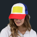 Förbättra designen med Gultens bakgrund Keps<br><div class="desc">Upptäck hur du använder gultens bakgrund och svart gräns i webbplatslayouten. Höj grafikdesignen med den här slående kombinationen färg och skapa en estetisk design med perfekt färg kontrast och konstnärlig komposition.</div>