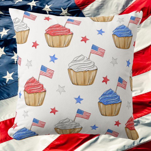 Förberedda Patriotiska Cupcakes Flaggor & Stjärnor Kudde (Skapare uppladdad)