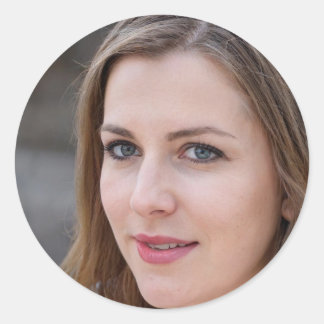 Förbli vild och fri runt klistermärke