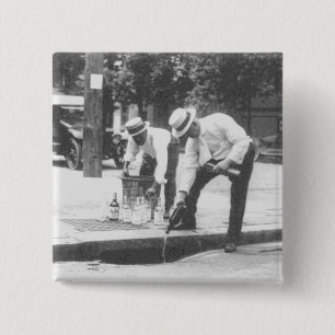 Förbud mot att hälla whisky i en Vintage med avlop Knapp