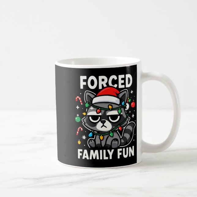Forced Family Fun – Funny Sarcastic Raccoon Xmas C Kaffemugg (Höger)