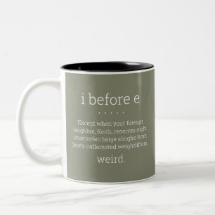 Före E - Grammar Rule Mugg - Olive