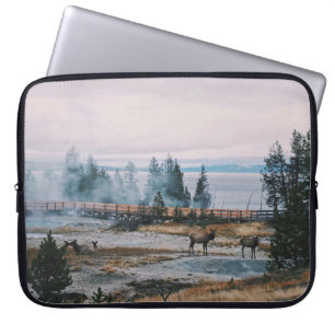 FÖRE SUNSET I YELLOWSTONE NATIONAL PARK LAPTOP FODRAL