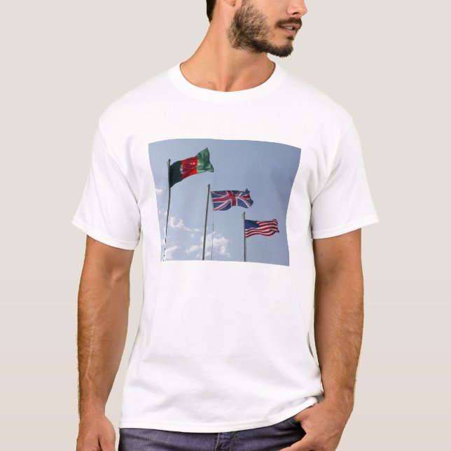 Förenade kungarikets Flagga mellan Afghanistan och Tee Shirt (Framsida)