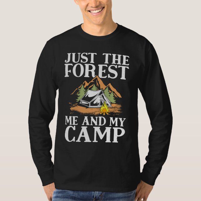 Forest Me And My Camp Travel Hiking Camper Camping T Shirt (Framsida)