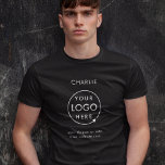 Företagets Logotyp, anställd vid filialkontor Namn T Shirt<br><div class="desc">En vanlig svart affärsmodell i anpassningsbar i ett modernt minimalistiskt stil som lätt kan uppdateras med företagets logotyp och text. Om du behöver hjälp med att anpassa den här produkten kontaktar du mig med hjälp av meddelandeknappen nedan så hjälper jag lycklig.</div>