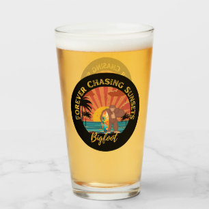 Forever Chasing Sunset Bigfoot Surfing Beer Glaskopp