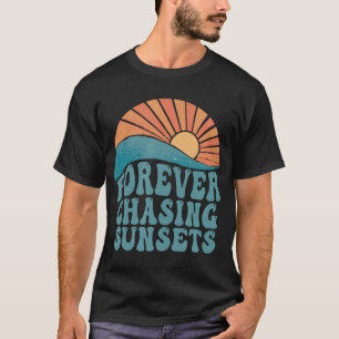 Forever Chasing Sunset Sommar Retro Sunset Beach T Shirt