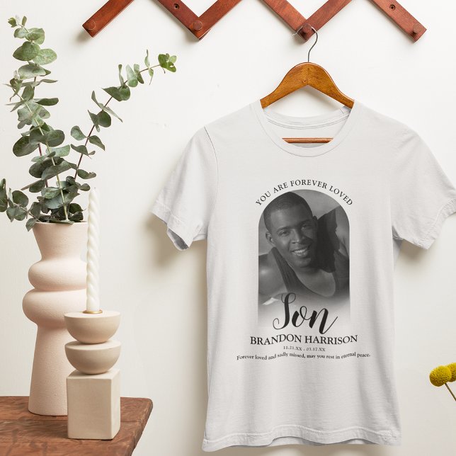 Forever Loved Son | Foto Memorial T-Shirt (Skapare uppladdad)
