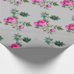 Forever Romantic Rosa Cloudy Day Presentpapper<br><div class="desc">Tur att slå in dina gåvor i stil! Den här vackra romantiska chicen vintage ro-inslagningen papper är häpnadsväckande!  Vackra blommar lika utsökt som i en engelsk trädgård. Perfekt för tillfälle. Se mer söt presentfigursättning i Liquids butik</div>