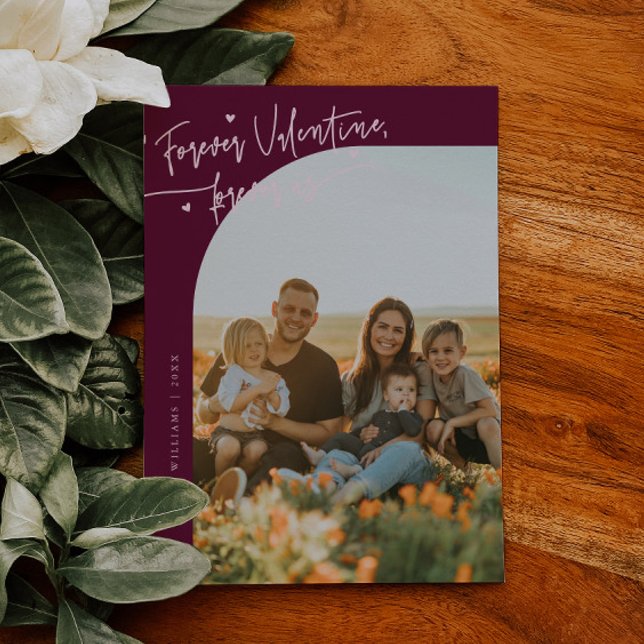 Forever Us Script Cranberry Valentine Photo Julkort (Skapare uppladdad)