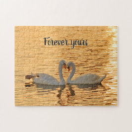 "Forever Yours" Svan par vid solnedtrycksfotografi Pussel
