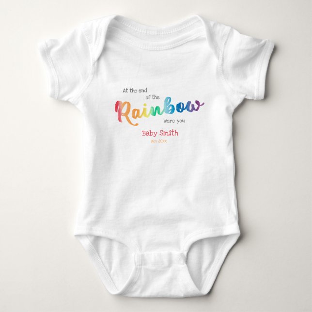Förfallodatum för regnbågens anpassningsbar och na t shirt (Framsida)