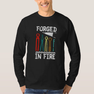 Forge in Fire Farrier Blacksmith Horseshoe Järn Fo T Shirt