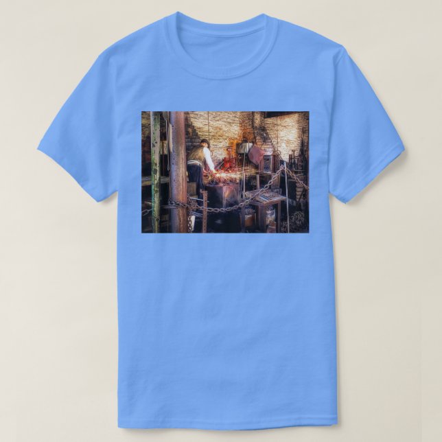 Forge T Shirt (Design framsida)