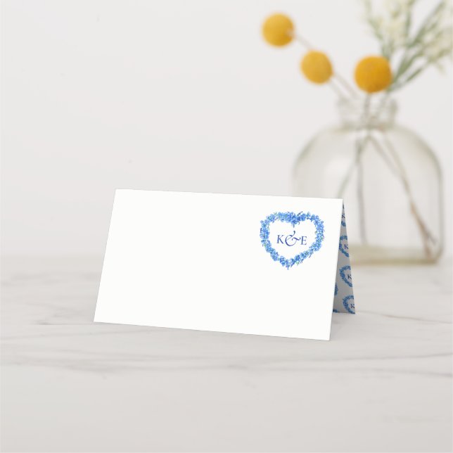 Forget me not heart art monogram wedding blue placeringskort (Framsida)