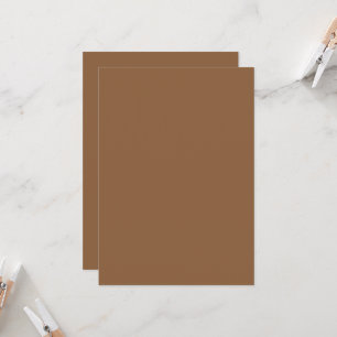 Förhöj din design med en brun bakgrund inbjudningar
