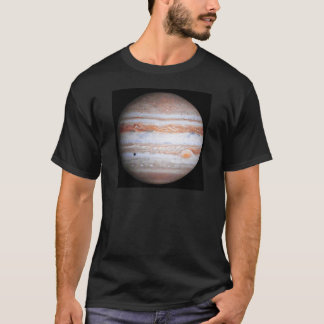 FÖRHÖJT avbilda av Jupiter Cassini flybyNASA T-shirt