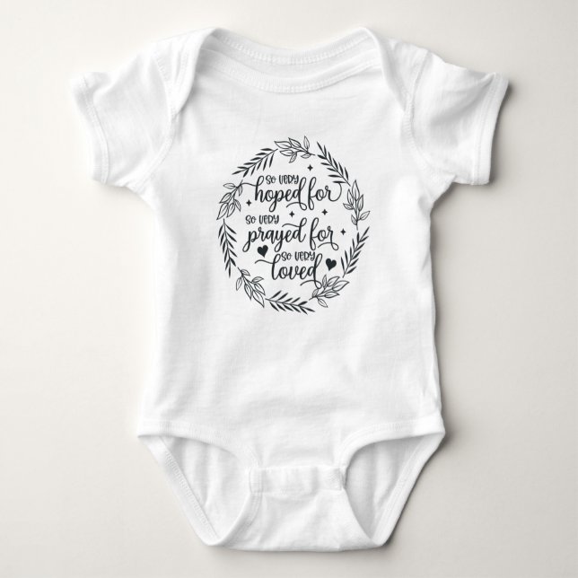 Förhoppad på, Prayed for, Loved IVF Baby T Shirt (Framsida)
