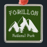 Forillon nationalpark julgransprydnad metall<br><div class="desc">Skapat 1970 var Forillon den första nationalparken i Quebec Canada. I parken ingår skogar,  havsvatten,  kusten,  salta våtmarker,  sanddyner,  klippor och Östran End of the Appalachians.</div>