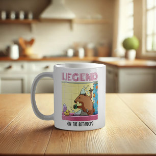 Förklaring (i badrummet) av sjunkande jordmån kaffemugg