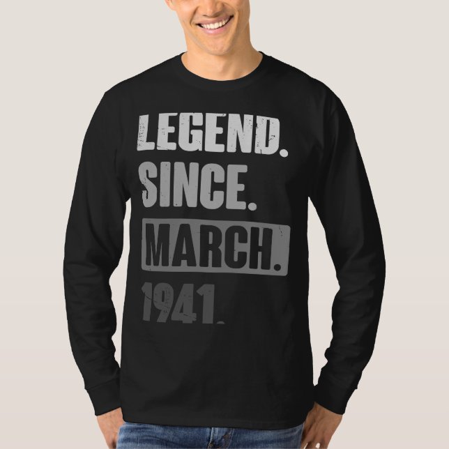 Förklaring sedan mars 1941 Födelsedag 82:a Dekorat T Shirt (Framsida)