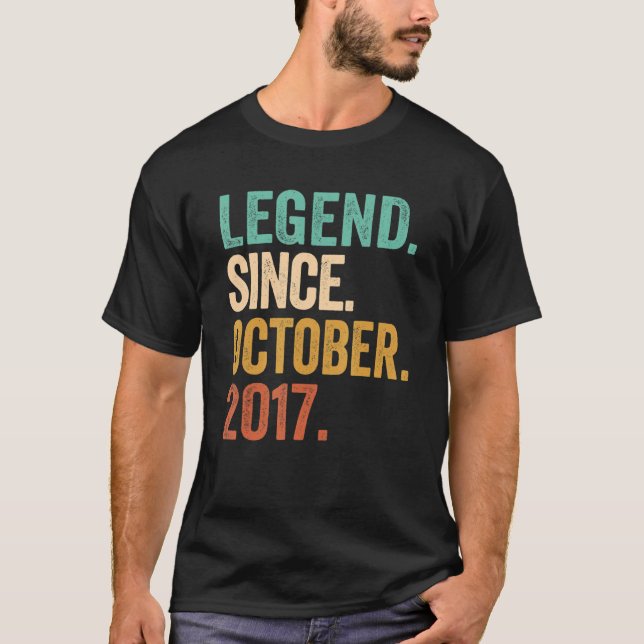 Förklaring sedan oktober 2017 5 år gammal 5:e föde t shirt (Framsida)