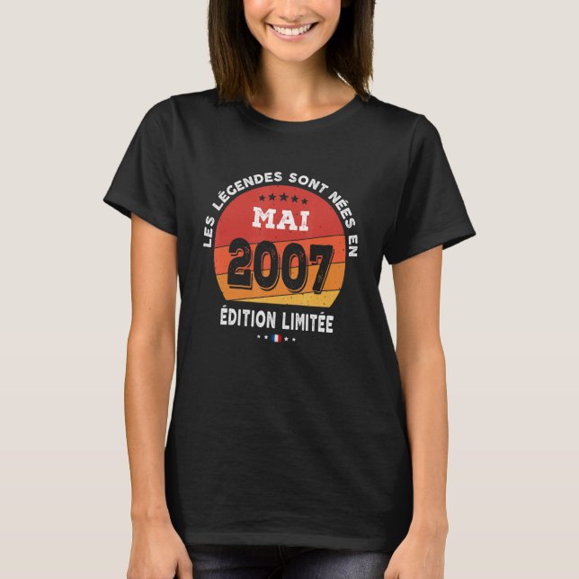 Förklaringar födda i maj 2007 15:e födelsedagen 15 t shirt (Framsida)