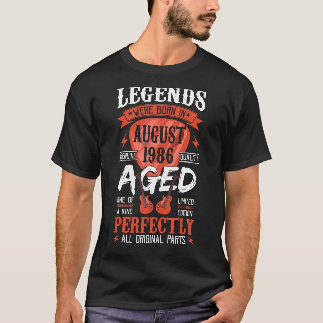 Förklaringar föddes i augusti 1986 Gitarr Plektrum T Shirt (Framsida)
