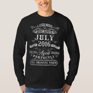 Förklaringar föddes i juli 2016 6e på födelsedag 6 t shirt