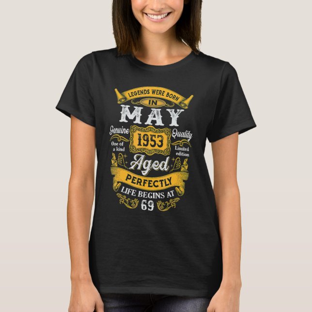 Förklaringar föddes i maj 1953 69:e karantänfågeln t shirt (Framsida)