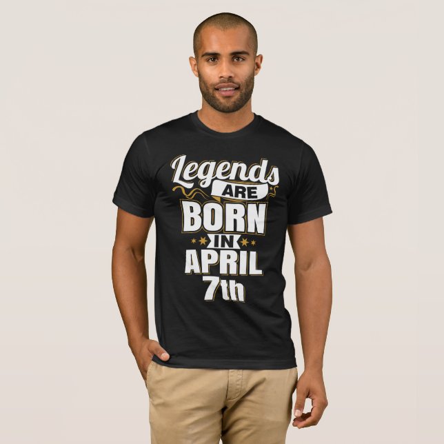 Förklaringar föds upp i april 7:e t shirt (Hel framsida)