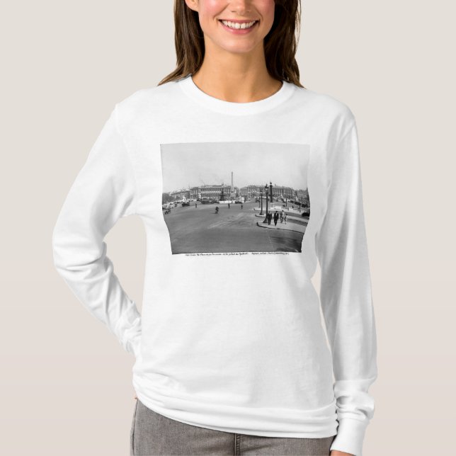 Förlägga de la Concorde som är designad i 1757 Tee (Framsida)