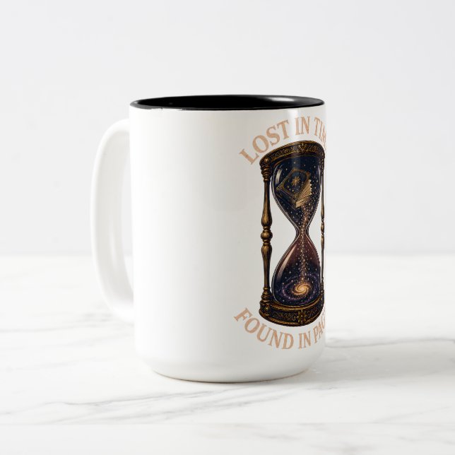 Förlorad i tiden, funnen i kaffemuggen med sidor Två-Tonad mugg (Framsida vänster)
