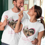 Förlovning för blommigt av chic för pulsform t shirt<br><div class="desc">Vi bestämde oss för att för evigt skriva typografi på hans och hennes namn personlig t-shirt med hjärtformens foto och rosa ros.               Perfekt för förlovning,  bröllop eller årsdag party på Alla hjärtans dag!</div>