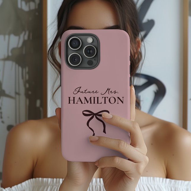 Förlovningsfest | Modernt manus Brud att vara Namn (Future Mrs. Wedding Phone Case – Personalized Gift for Engagement, or Bridal Party)